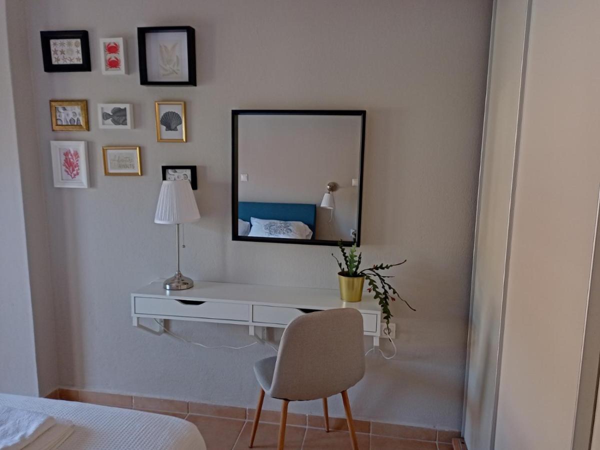 Navy Blue Apartment Nea Skioni Ngoại thất bức ảnh