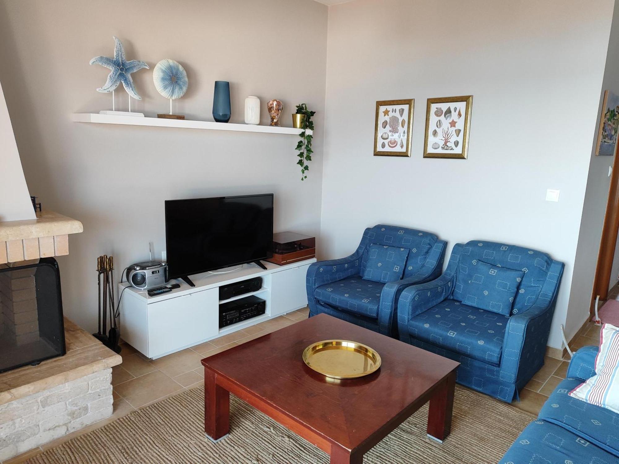 Navy Blue Apartment Nea Skioni Ngoại thất bức ảnh