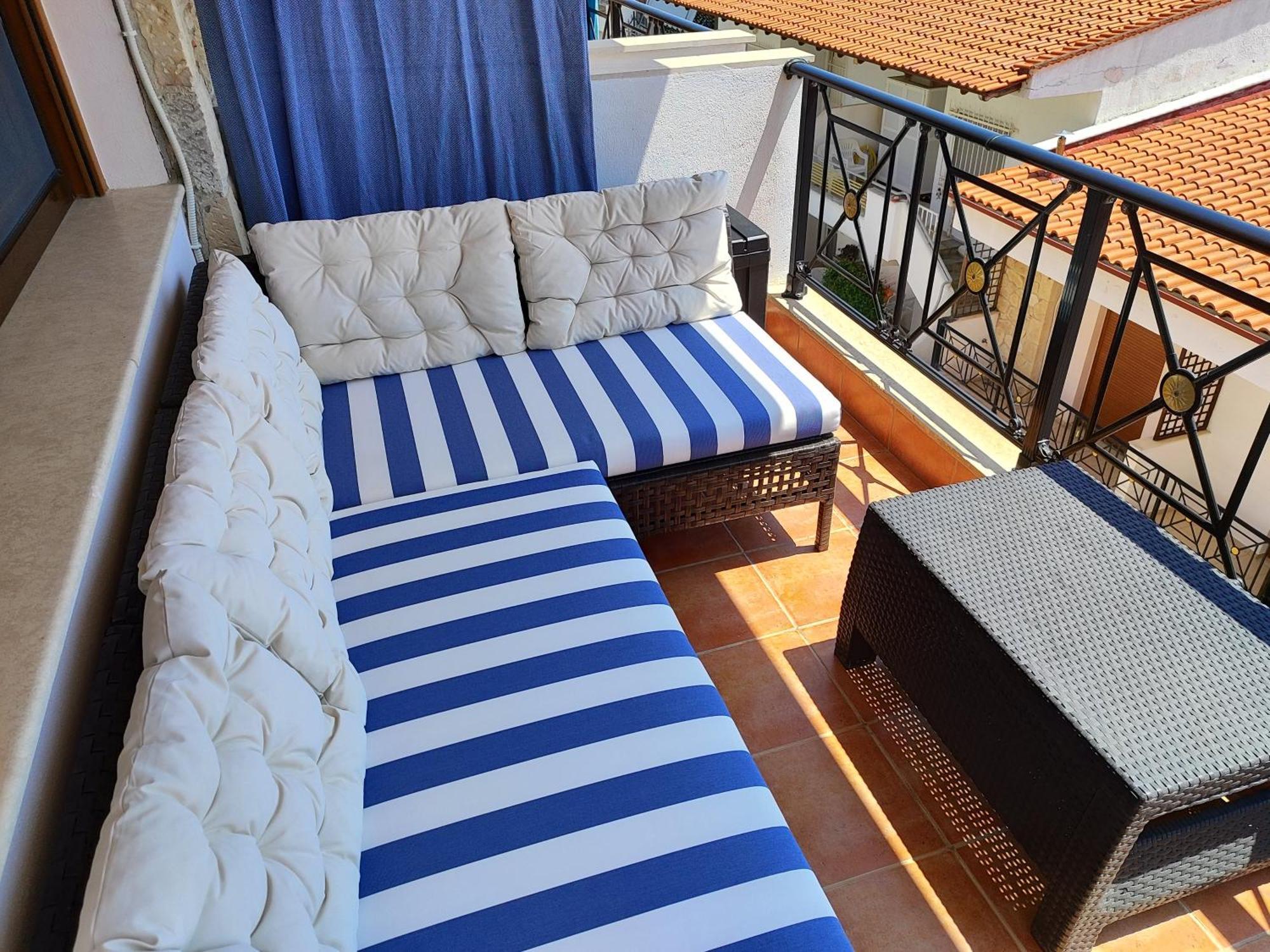 Navy Blue Apartment Nea Skioni Ngoại thất bức ảnh