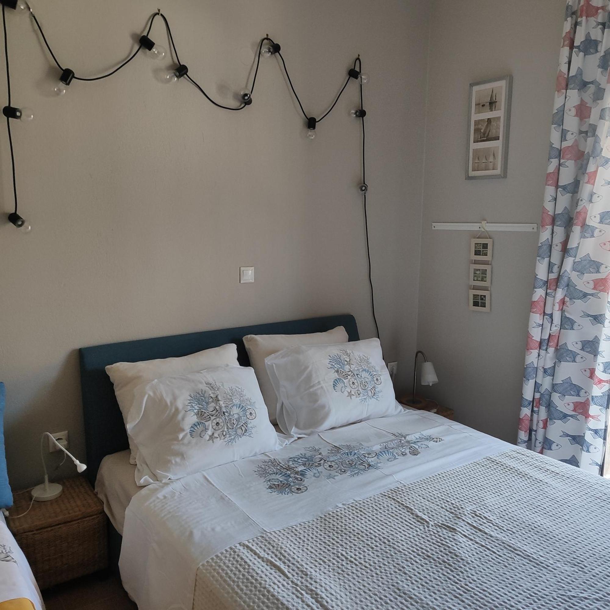 Navy Blue Apartment Nea Skioni Ngoại thất bức ảnh